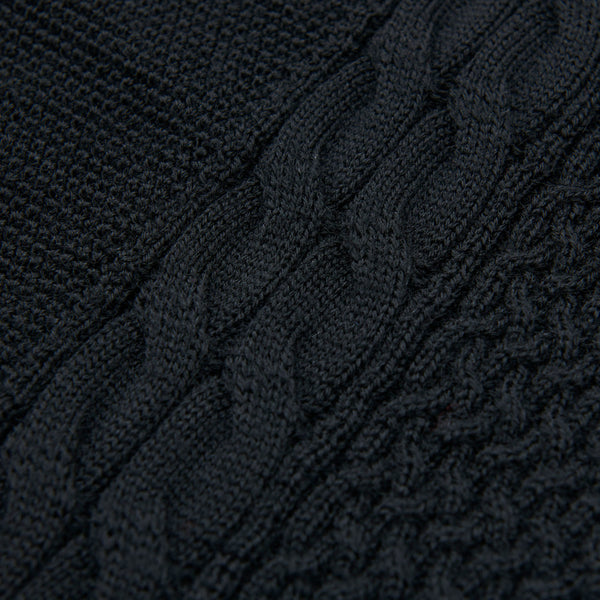 
                  
                    Cable Knit Vest BLACK［13300］
                  
                