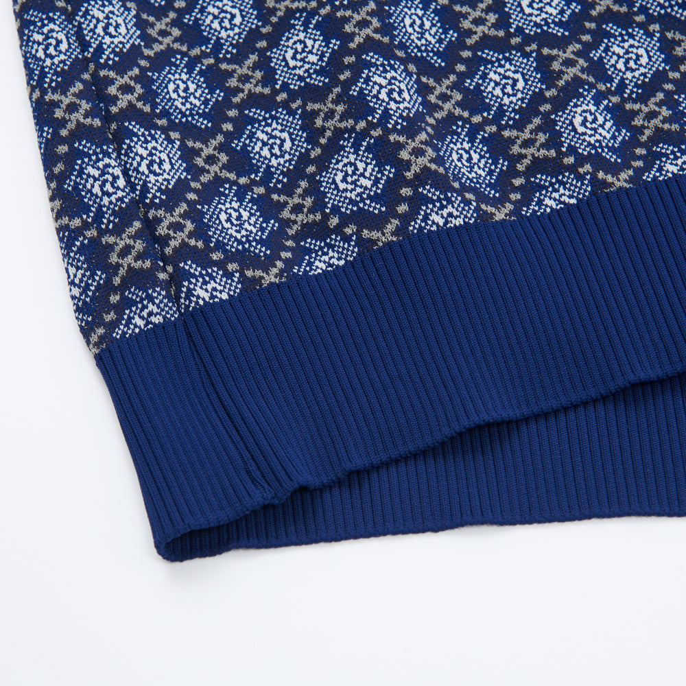 
                  
                    Crest Pattern Light Knit NAVY [13402]
                  
                