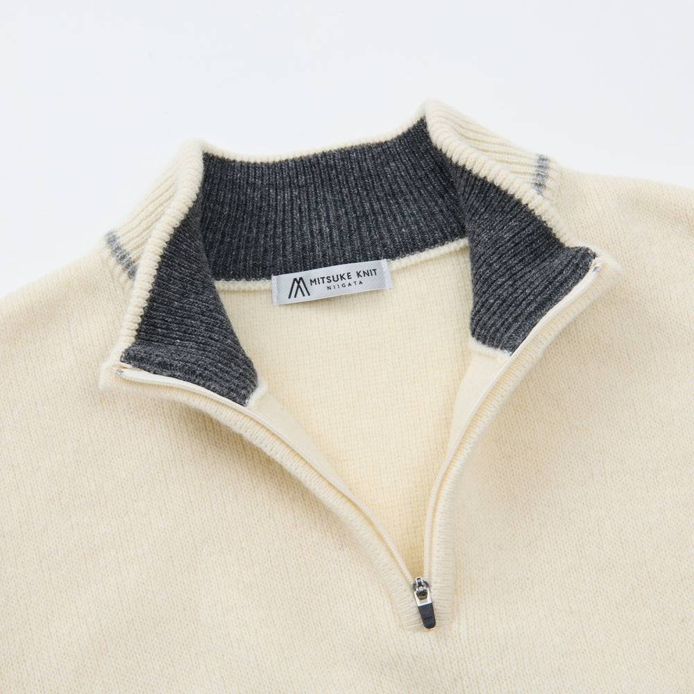 
                  
                    Double Jacquard Half-Zip Knit WHITE✕CHARCOALGRAY [14414]
                  
                