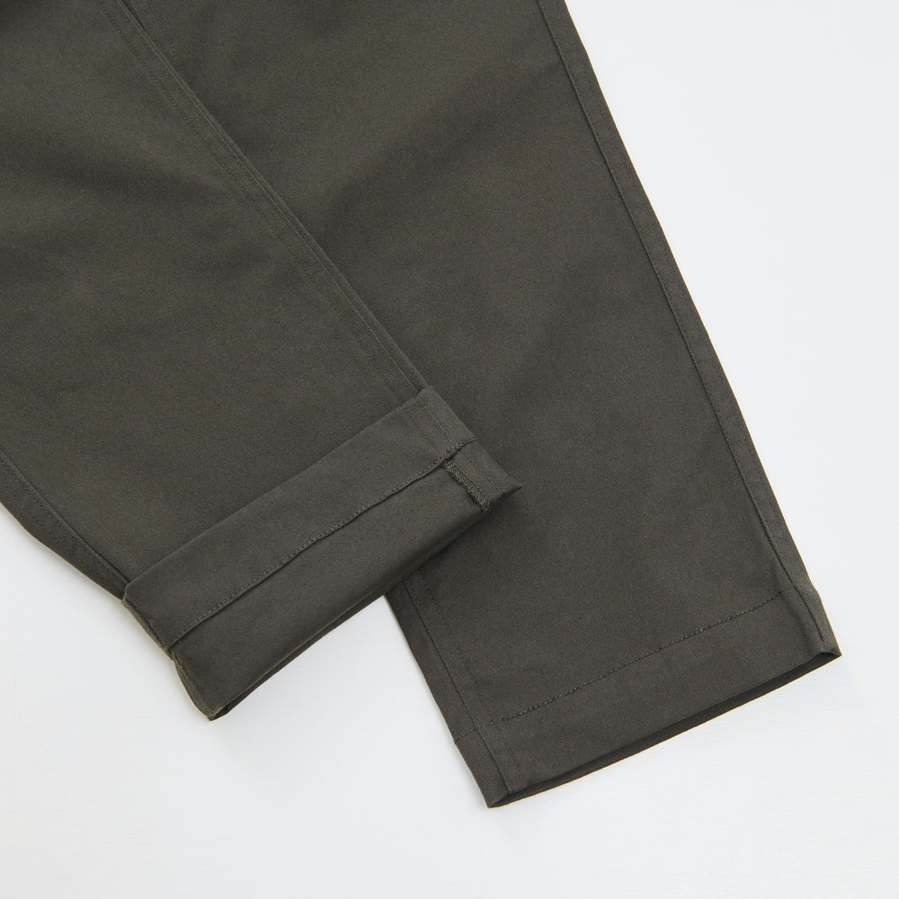 
                  
                    Chino Slim Pants MEDIUMGRAY [74302]
                  
                