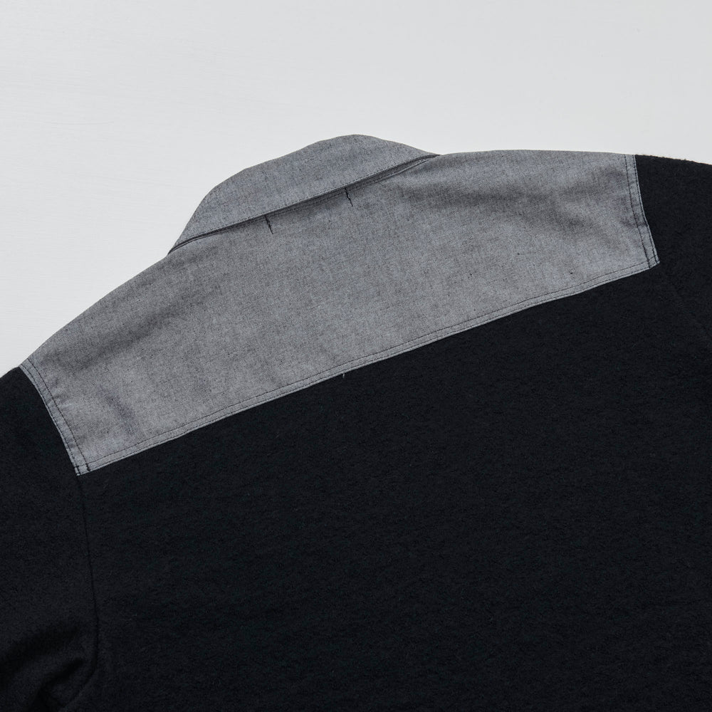 
                  
                    Shirt-docking Knit BLACK  [12402]
                  
                
