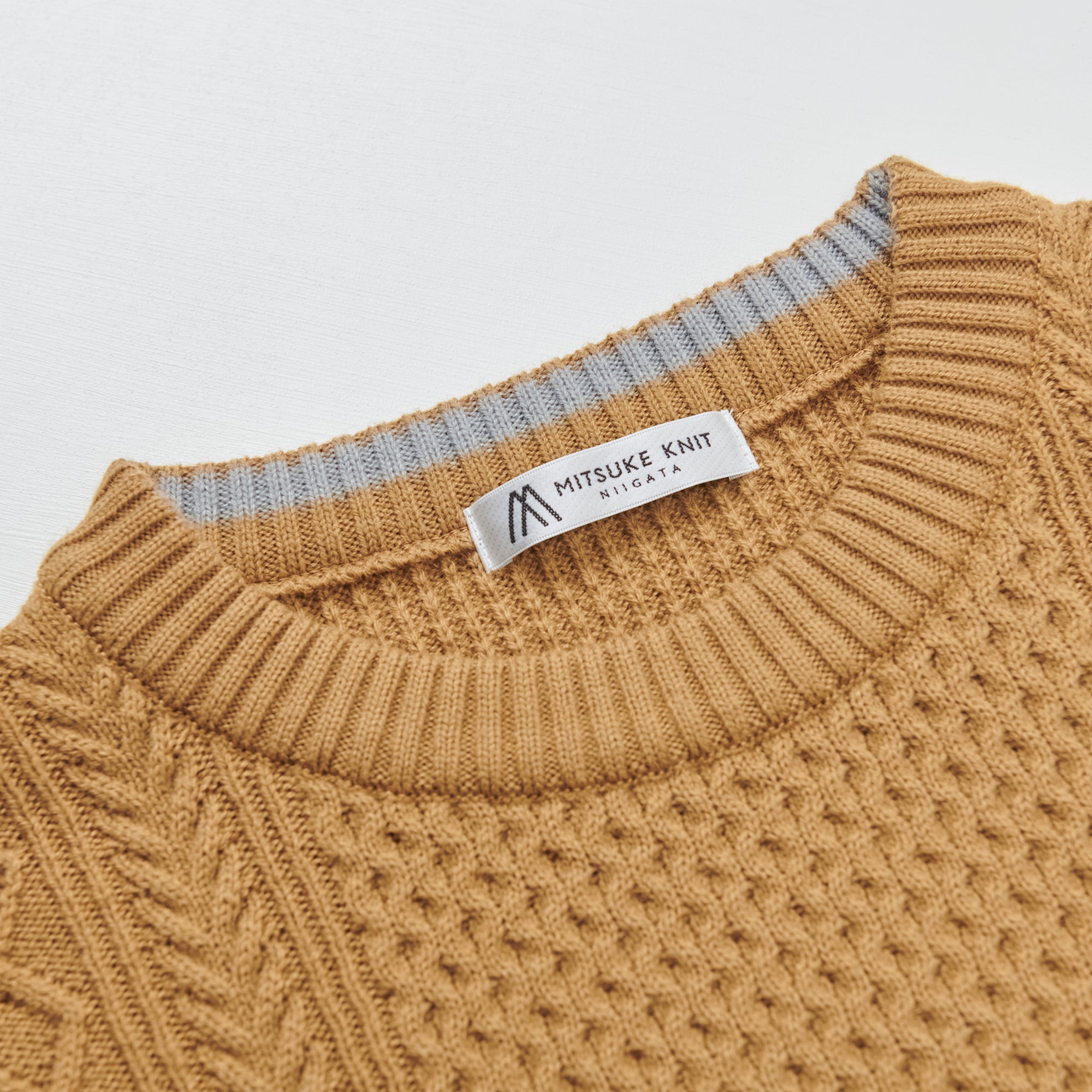 赤楚衛二さん着用】Aran Border Crew Neck MUSTARD［12406］ – Charee Braver