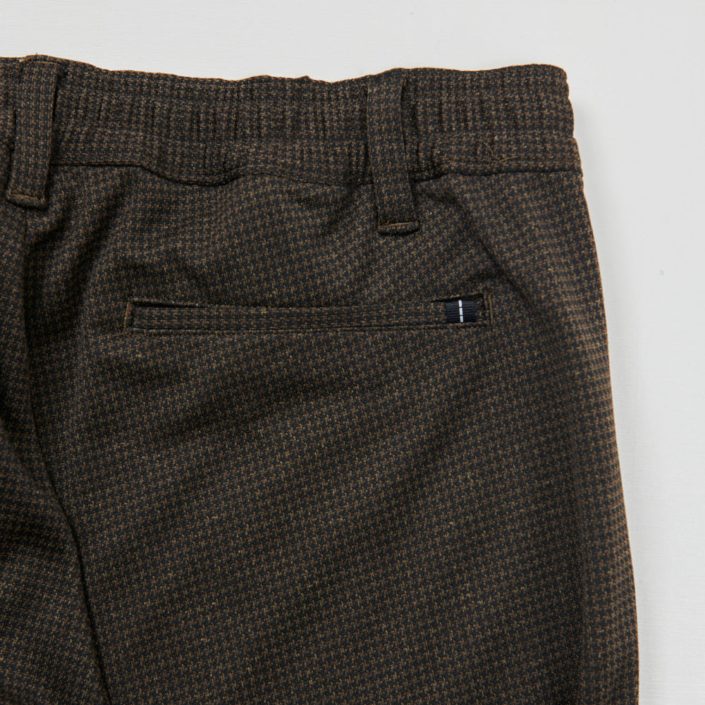 
                  
                    Formosa Houndstooth Pattern Pants BROWN [72301]
                  
                